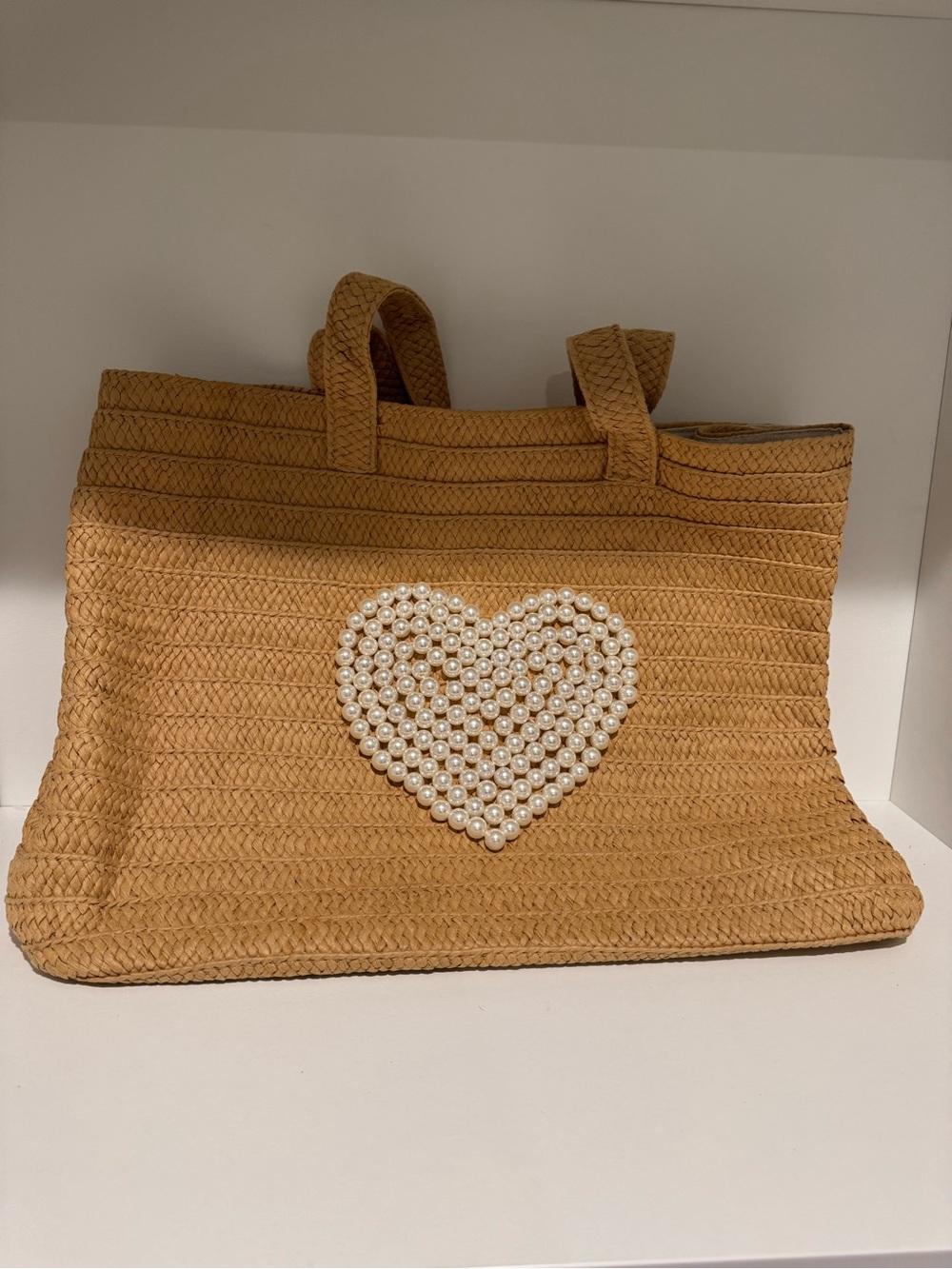 Pearl Heart Woven Tote Bag in Tan